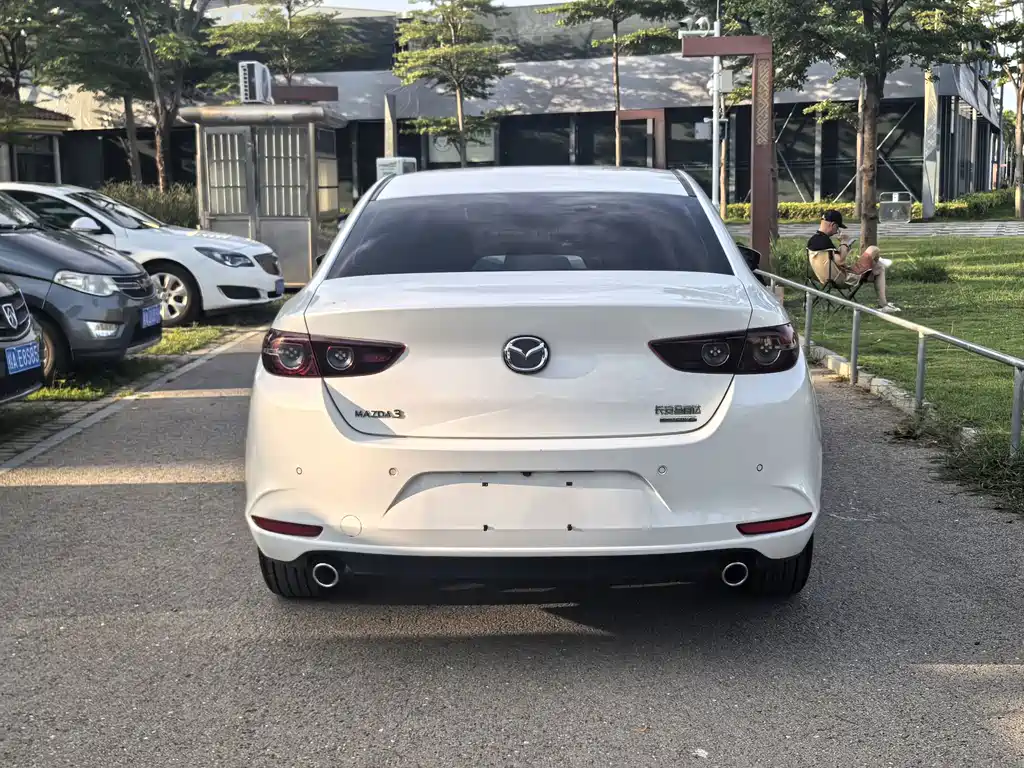 Mazda 3 Angkesela 2021