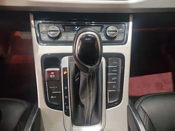 Geely Boyue 2019