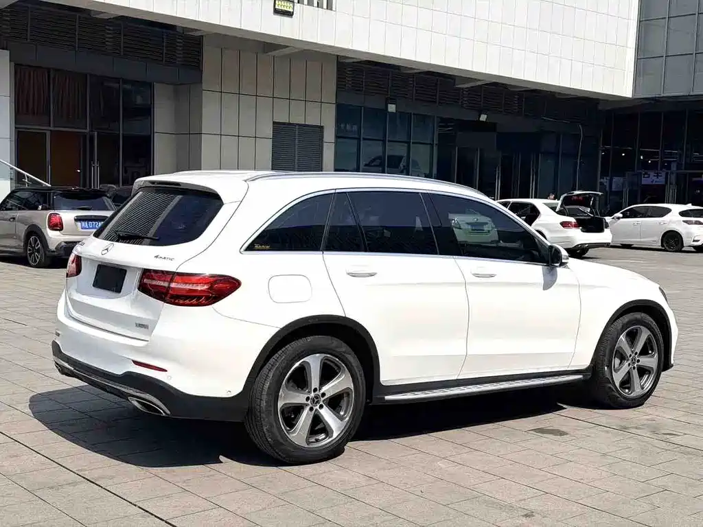 Mercedes-Benz GLC 2018