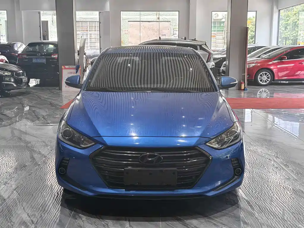 Hyundai Celesta 2017 — фото 2