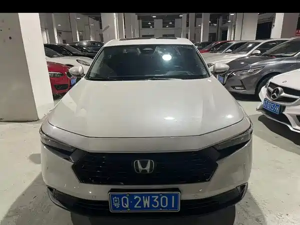 Honda Accord 2023