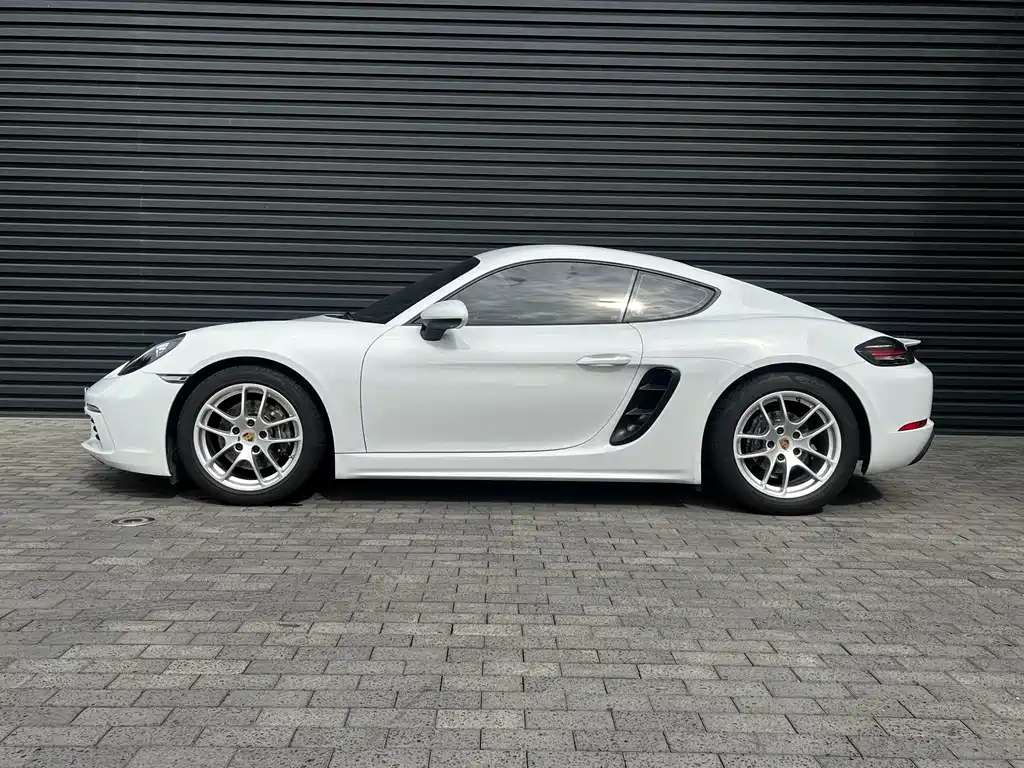 Porsche 718 2023 — фото 5