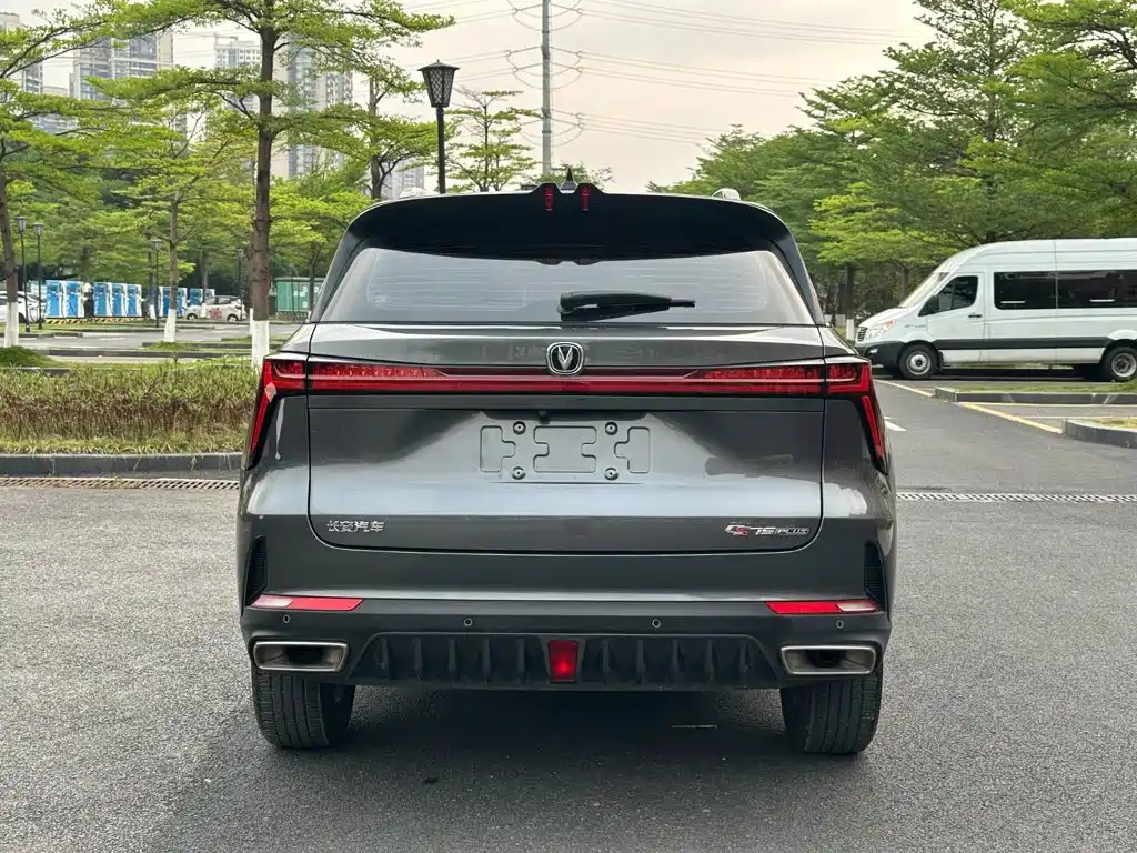 Changan CS75PLUS 2023 — фото 17