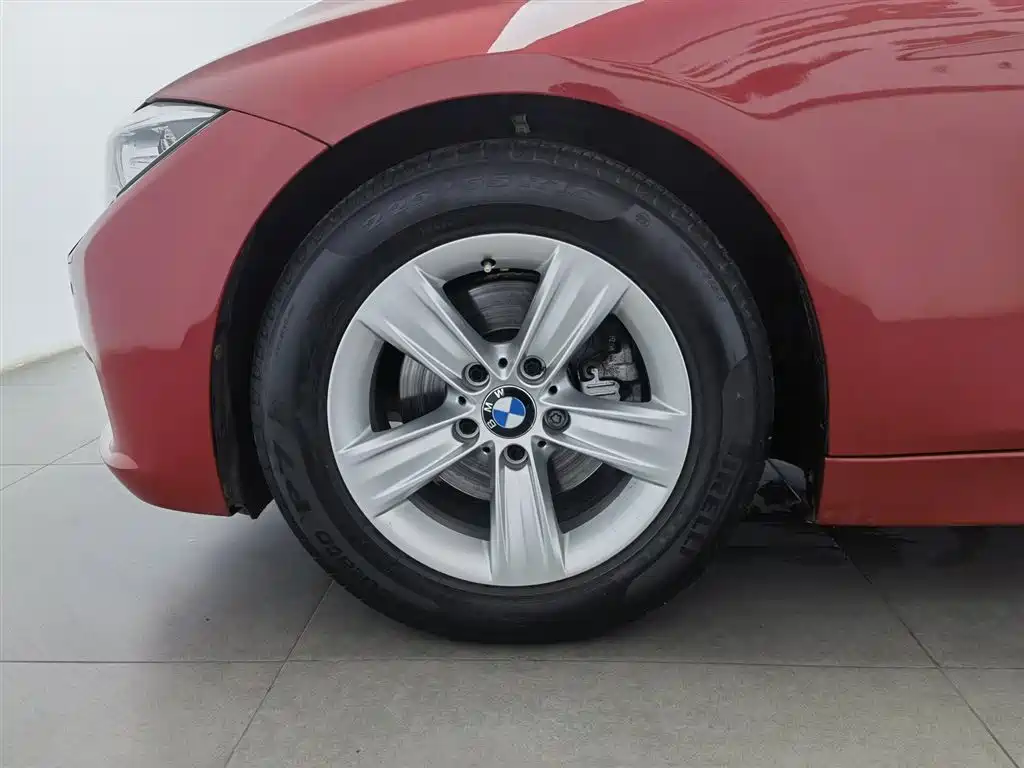 BMW 3 Series 2015 — фото 17
