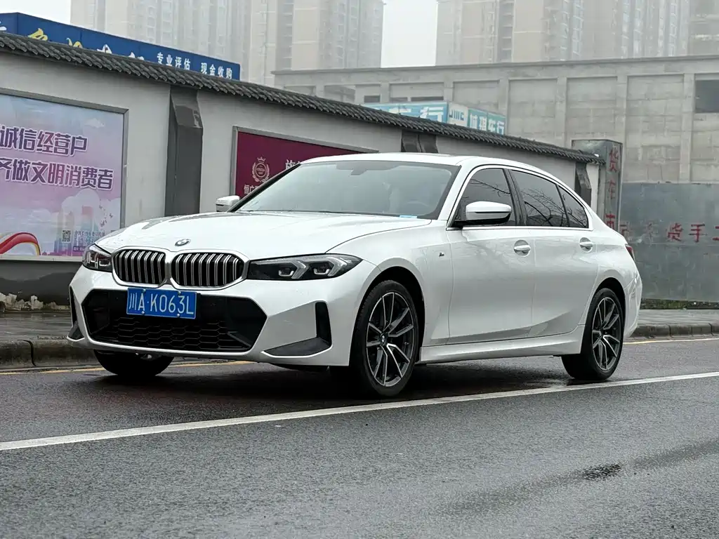 BMW 3 Series 2023 — фото 1