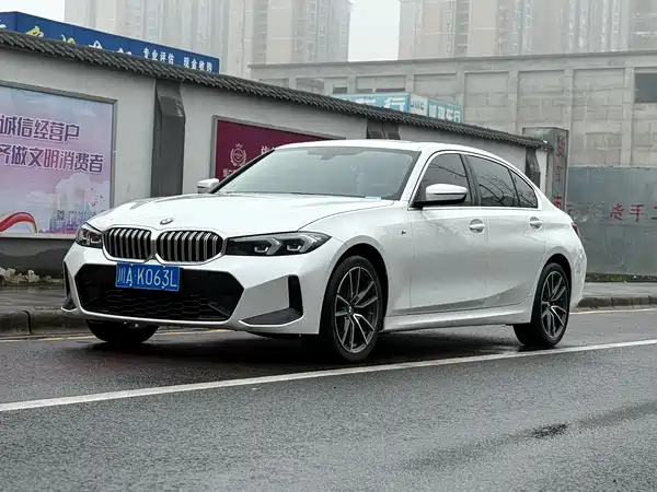 BMW 3 Series 2023
