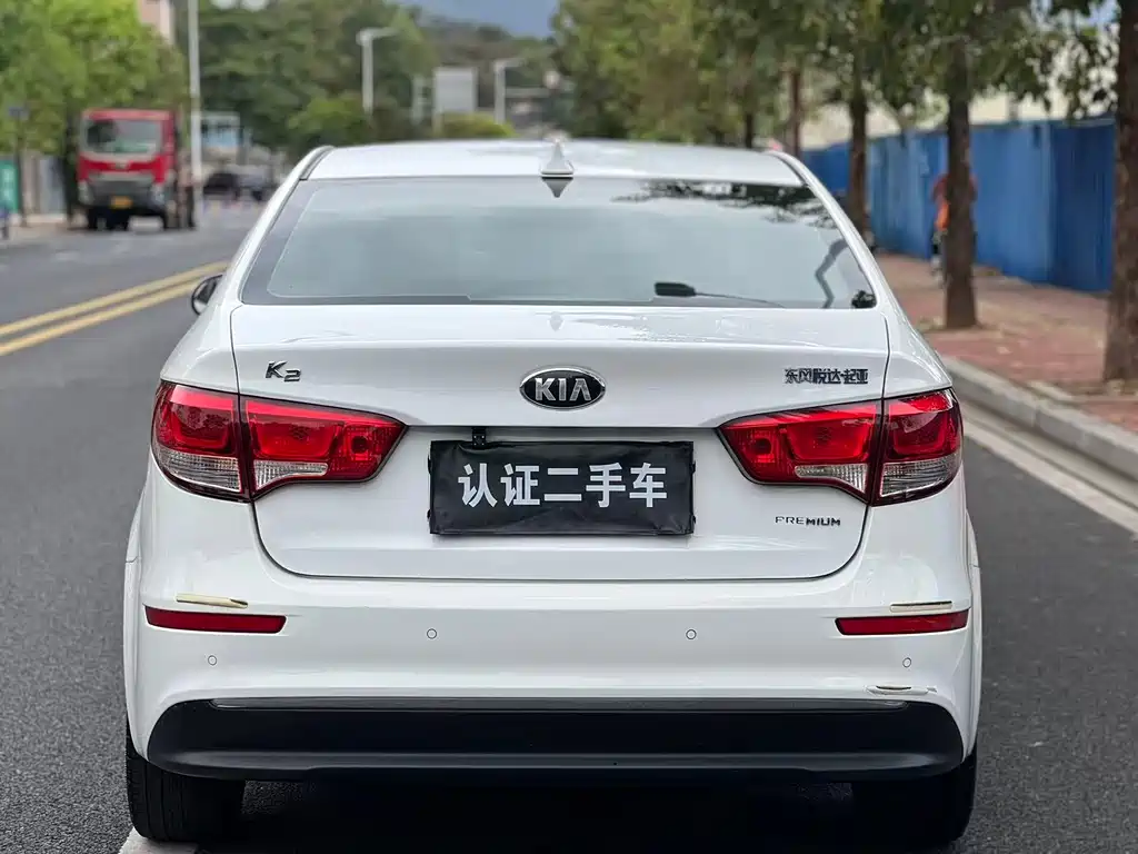 Kia K2 2015 — фото 5