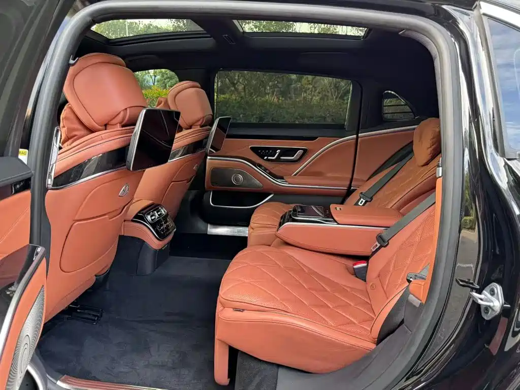 Mercedes-Benz Maybach S-Class 2023