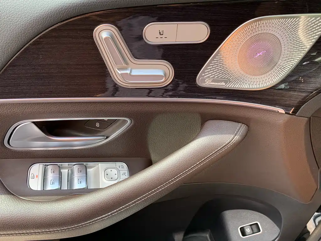 Mercedes-Benz GLE 2023 — фото 22
