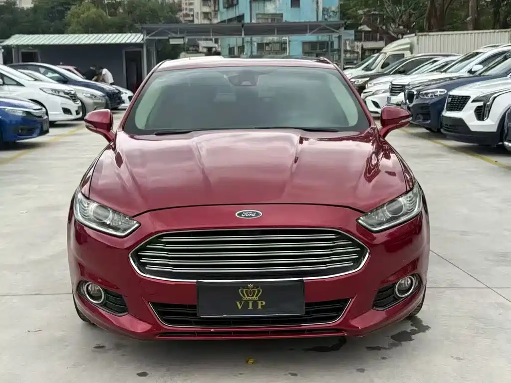 Ford Mondeo 2014 — фото 2