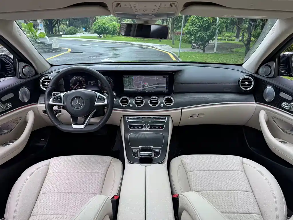 Mercedes-Benz E-Class 2018 — фото 10