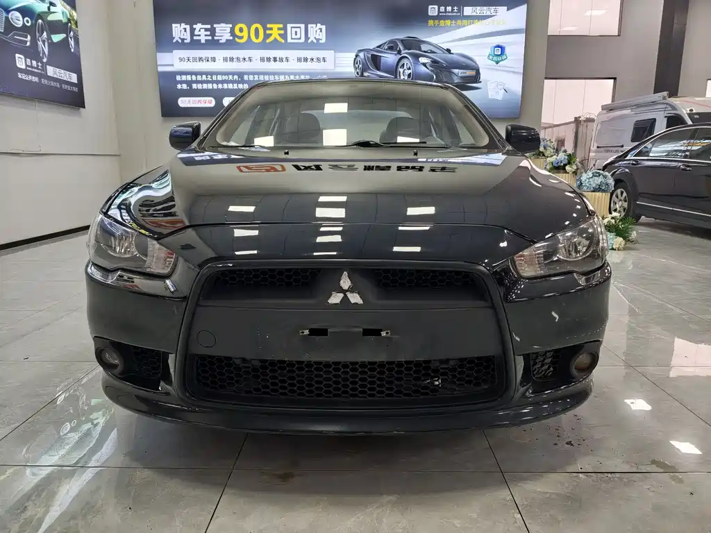 Mitsubishi Lancer EX 2013 — фото 2