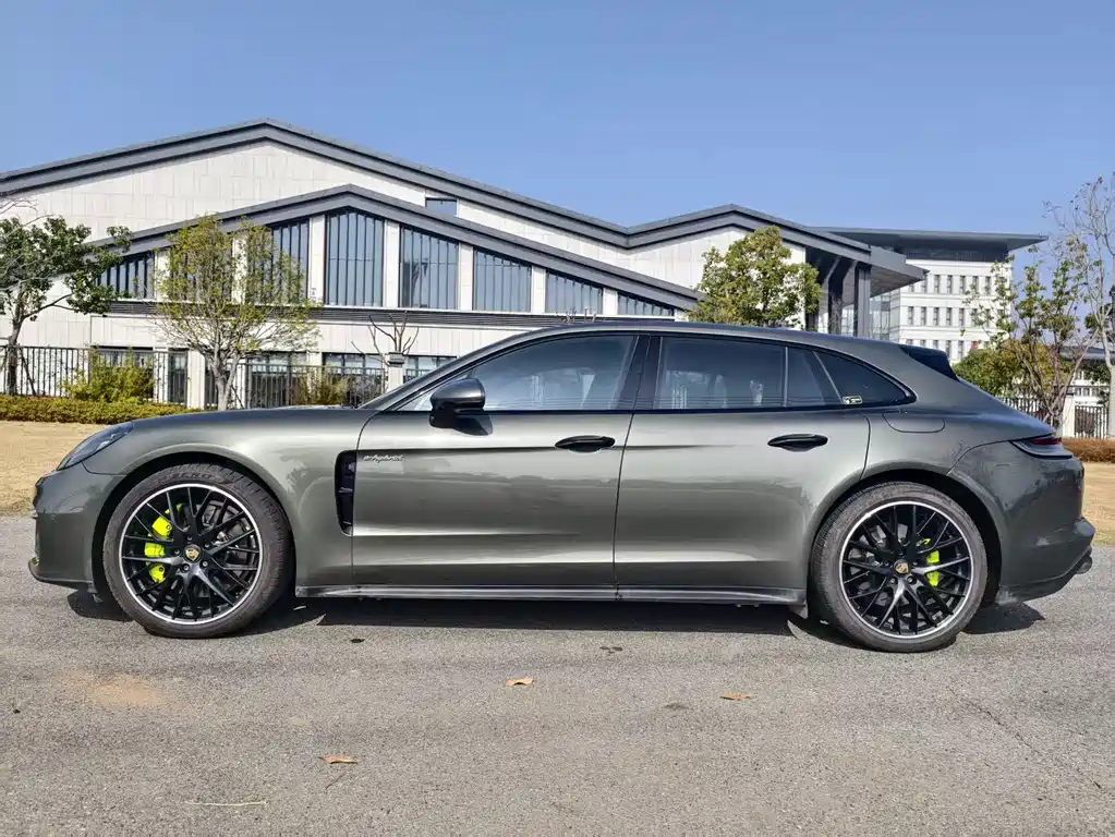 Porsche Panamera Hybrid 2022 — фото 6