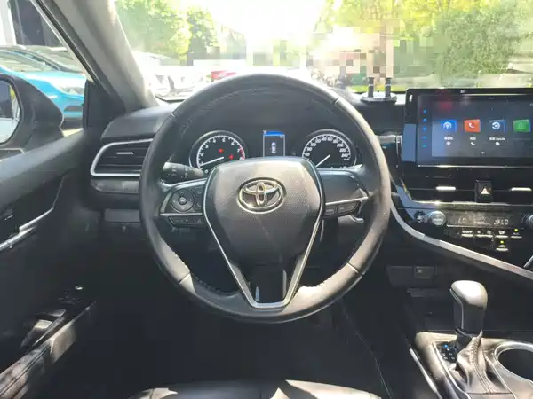 Toyota Camry 2022