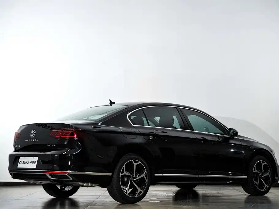 Volkswagen Magotan 2026