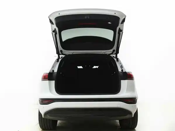 Audi Q6L E-Tron 2025