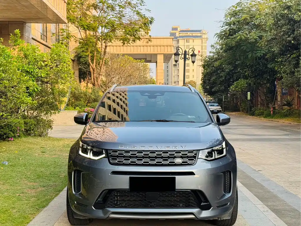 Land Rover Discovery Sport 2022 — фото 2