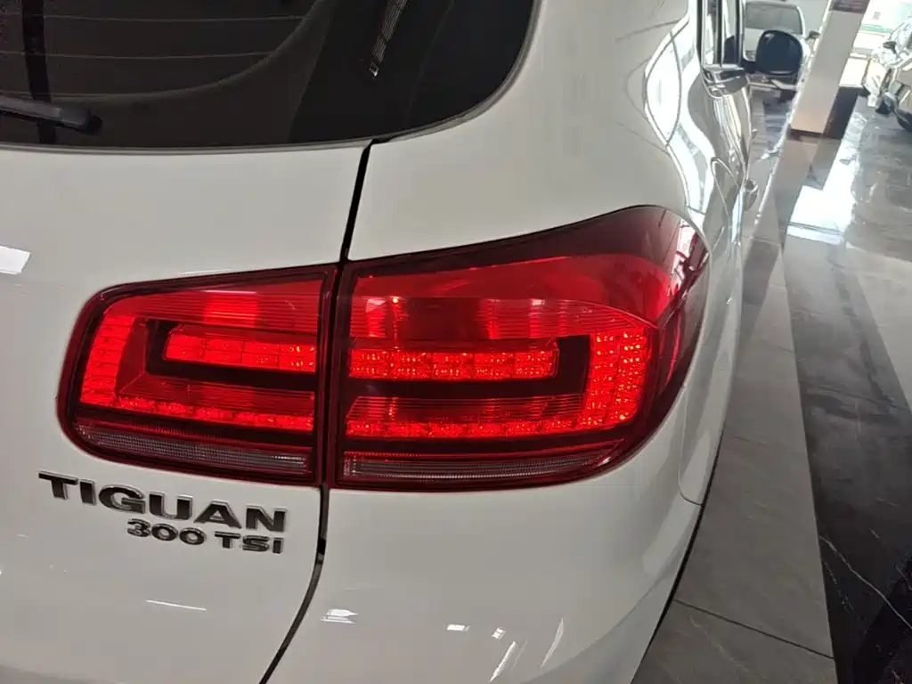Volkswagen Tiguan 2019 — фото 8