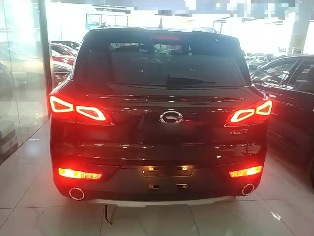 GAC Trumpchi GS3 2018 — фото 6