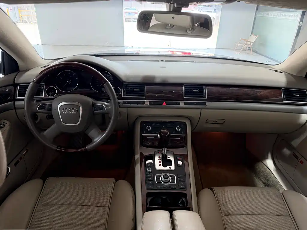Audi A8 2009