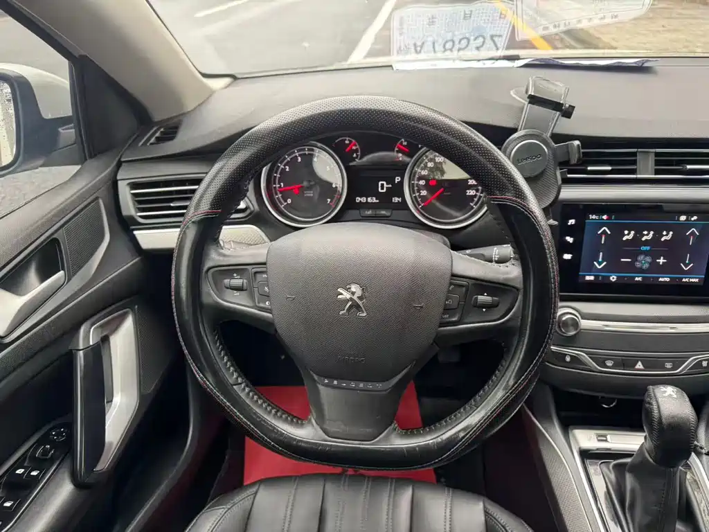 Peugeot 408 2021 — фото 14