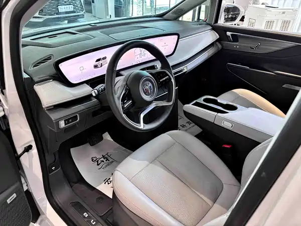 Buick GL8 2024