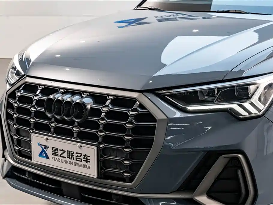 Audi Q3 2023 — фото 4