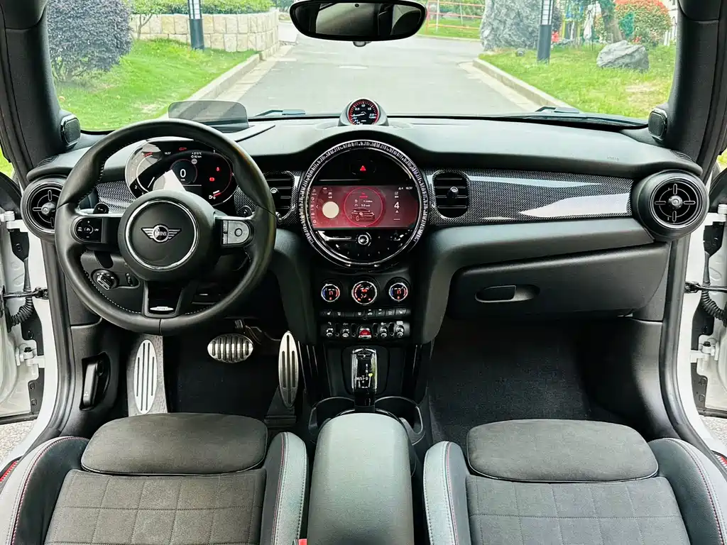 MINI JCW 2021 — фото 15