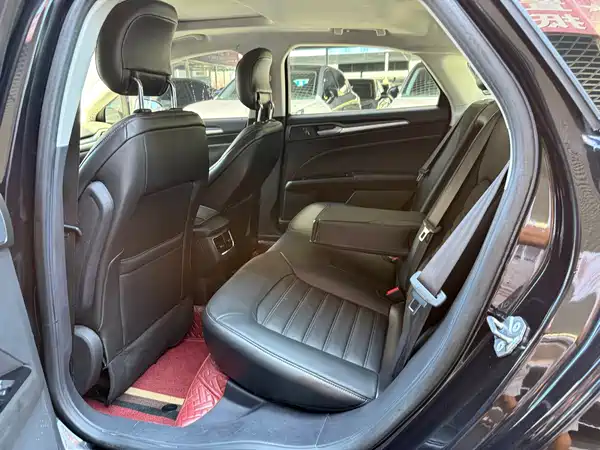 Ford Mondeo 2016