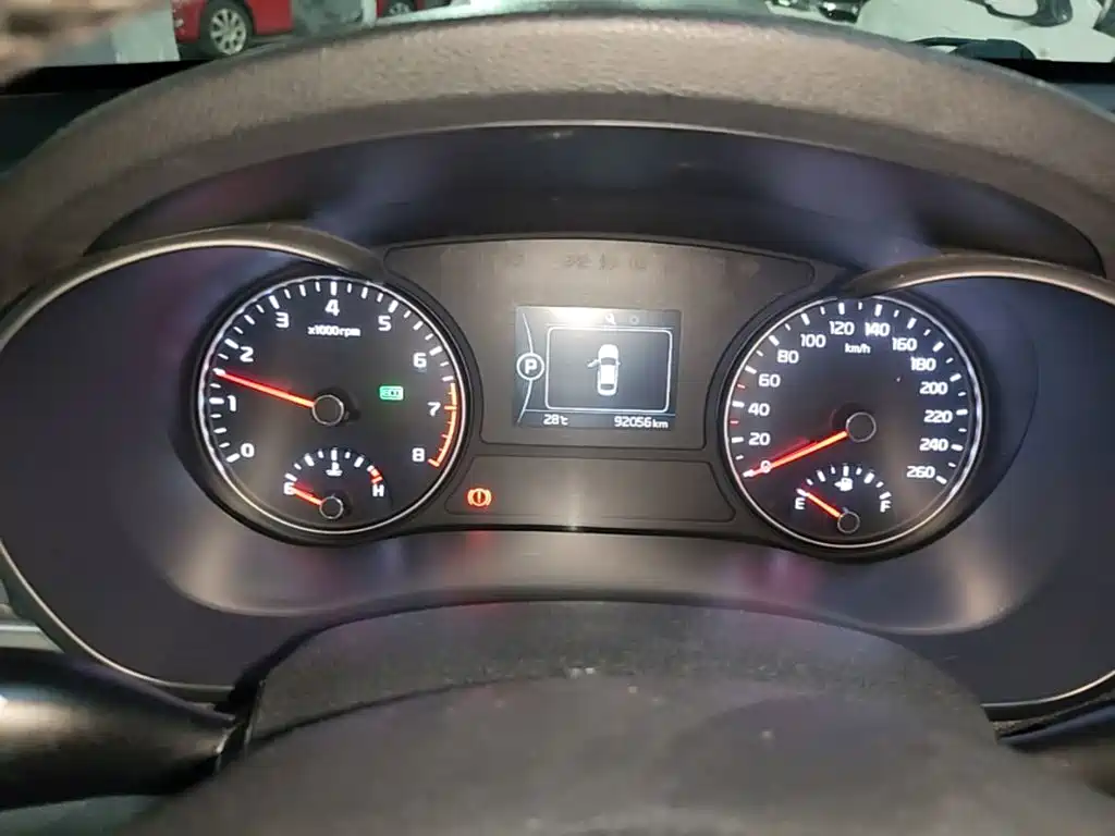 Kia K5 2015 — фото 12