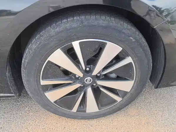 Nissan Teana 2022