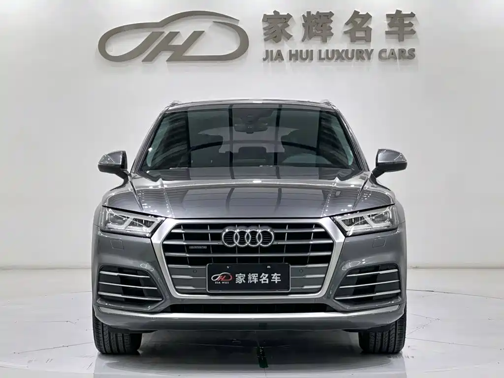 Audi Q5L 2020 — фото 2