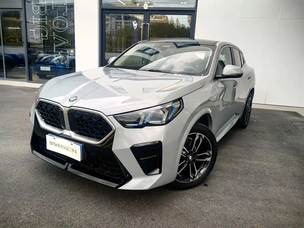 BMW X2 2024 — фото 1