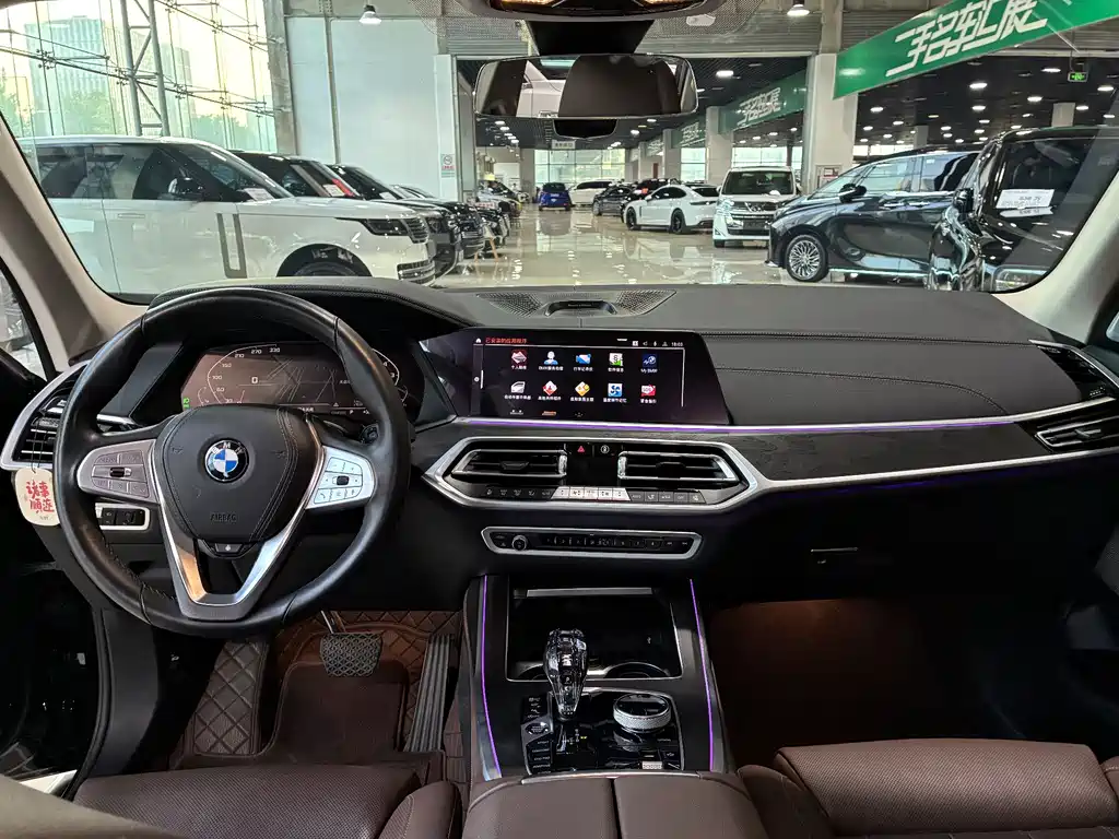 BMW X7 2020 — фото 11