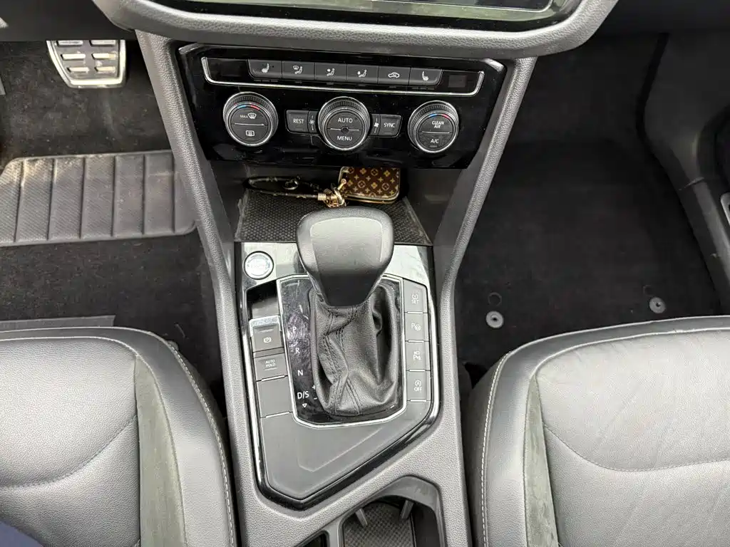 Volkswagen Tiguan L 2021 — фото 13