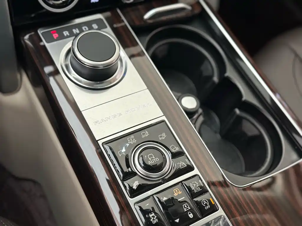 Land Rover Range Rover 2016 — фото 7