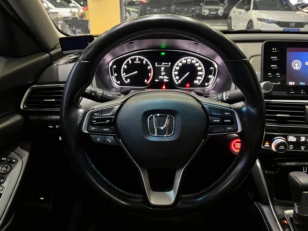 Honda Inspire 2020 — фото 14