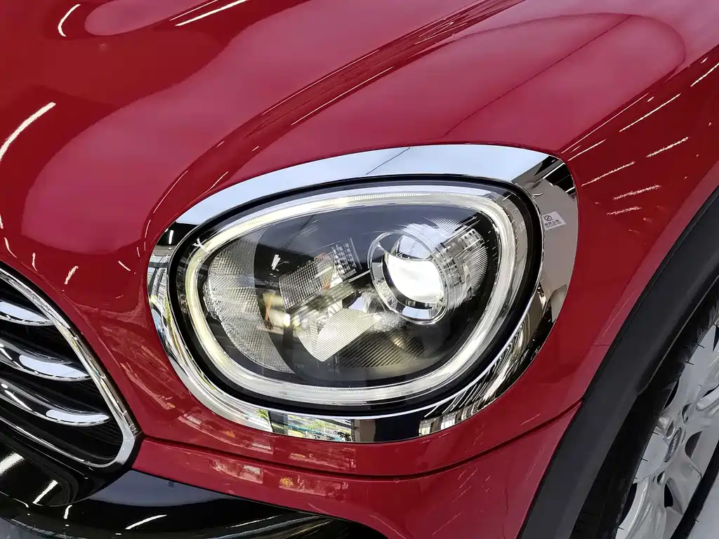 MINI Countryman 2019 — фото 15