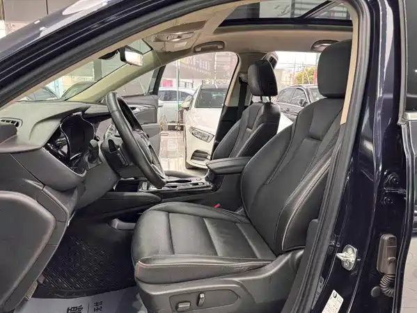 Buick Envision Plus 2022