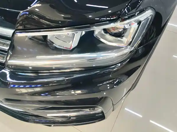 Volkswagen Tiguan L 2021