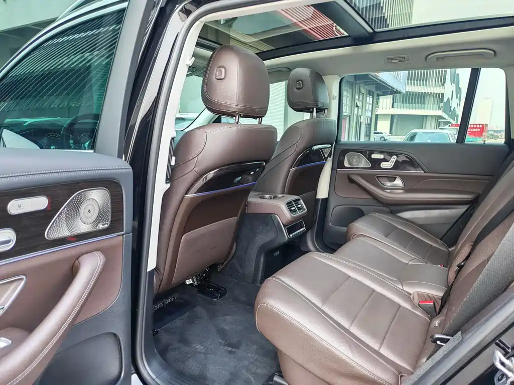 Mercedes-Benz GLS 2023 — фото 5