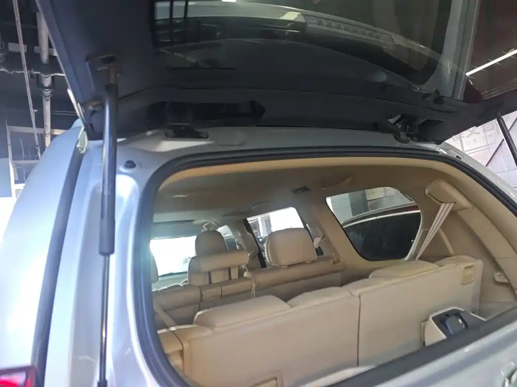 Toyota Prado 2016 — фото 19
