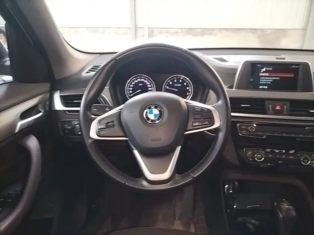 BMW X1 2019 — фото 11