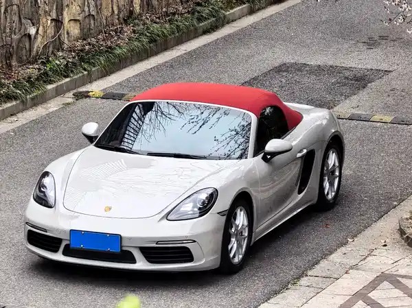 Porsche 718 2022