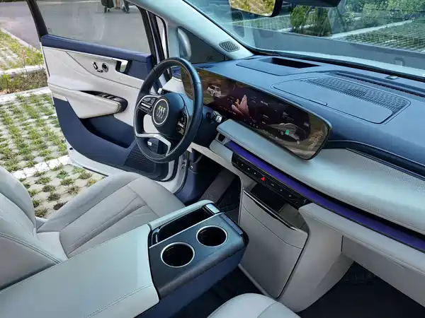 Buick GL8 New Energy 2025