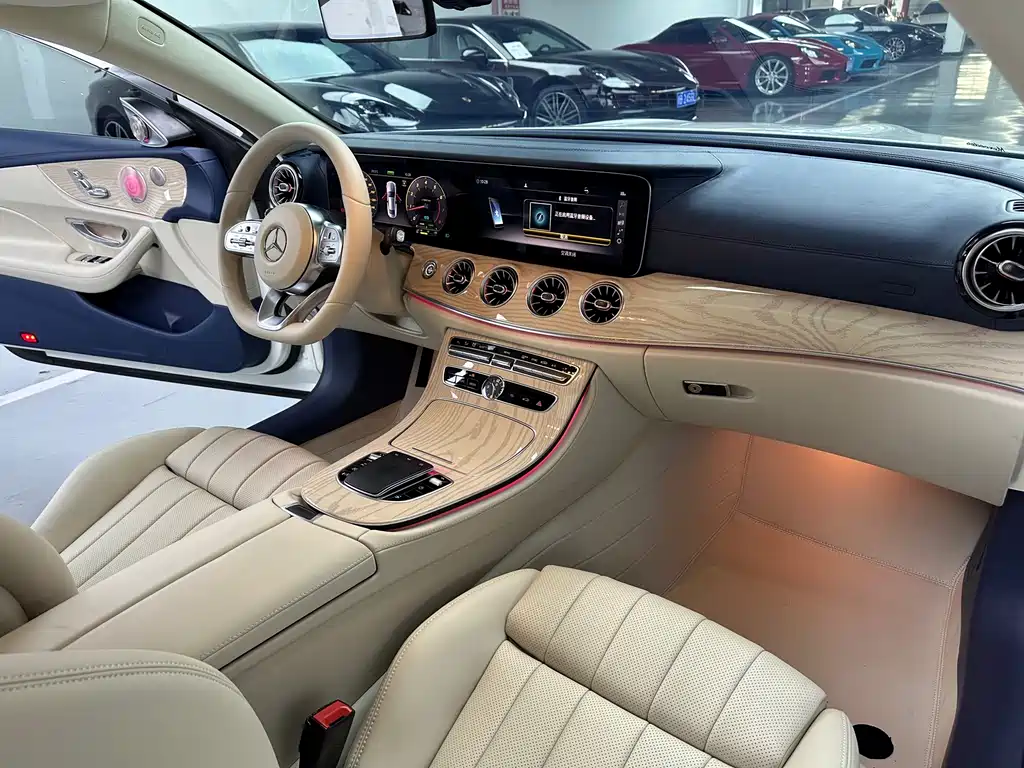 Mercedes-Benz E-Class 2020