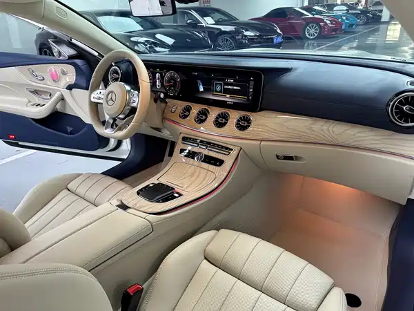 Mercedes-Benz E-Class 2020
