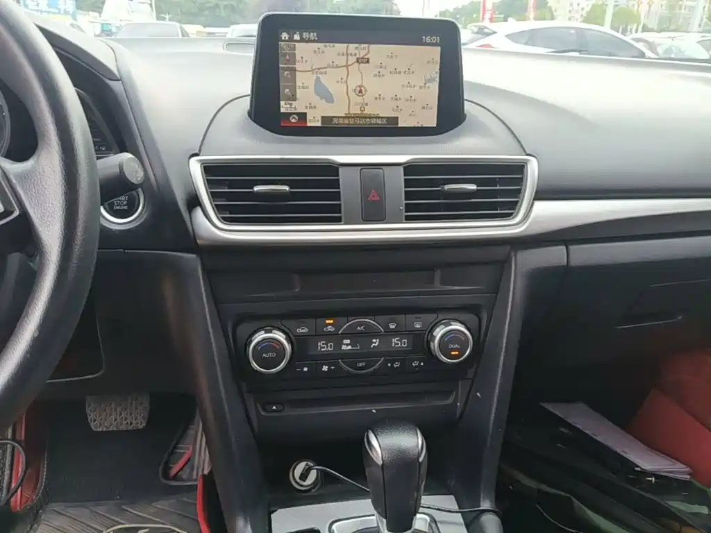 Mazda 3 Angkesela 2017 — фото 13