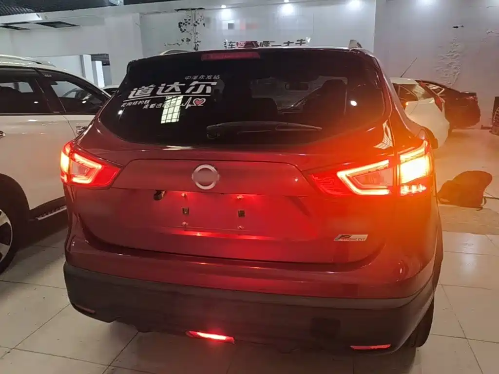 Nissan Qashqai 2016