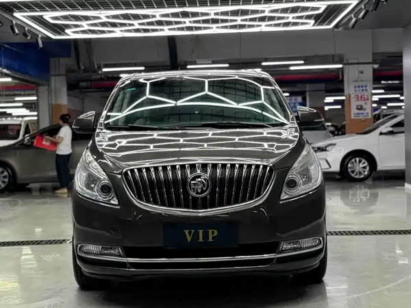 Buick GL8 2016